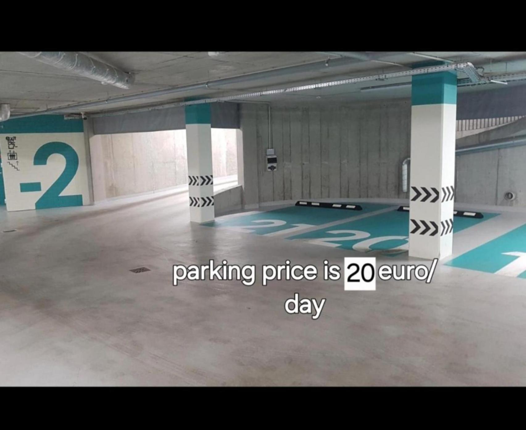 Happy Inn Presidential, Self Check-In, Parking In The Underground Garage วิลนีอุส ภายนอก รูปภาพ